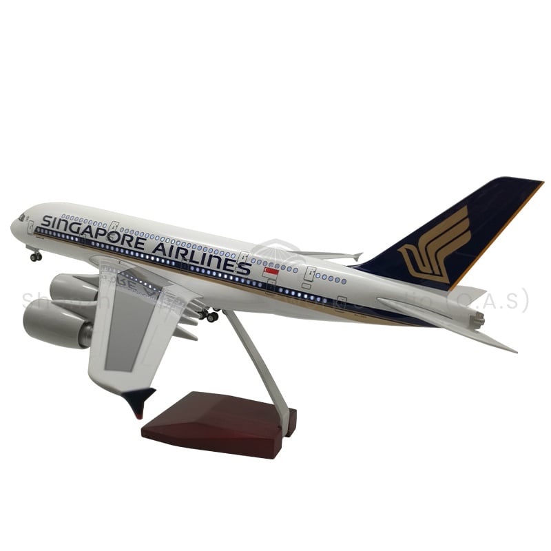 【LA】LED ABS Resin Airplane Model Airbus 380 Singapore Airlines Size 46cm Scale 1/160 with LED Light and Landing Gear