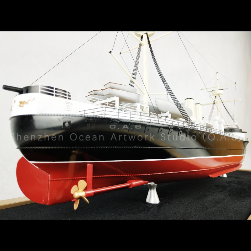 Warships model inspired by Daewoo Shipbuilding designs, customized with high‑precision simulation details. This premium ornament showcases realistic hull structures, accurate paintwork, and fine craftsmanship, making it ideal for collectors, maritime enthusiasts, or corporate displays. A perfect gift for those who appreciate naval heritage and lifelike warship replicas.Amber@vesselmodel.com Tel: +86 18038048785