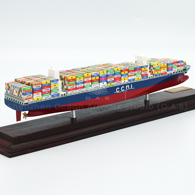 O.A.S Ship model custom factory focuses on the creation of boutique ship models, Chilean container ship models are very distinctive, and can accurately restore their iconic appearance. Support small batch custom display container ship models, enterprises can be used for exhibition hall display, showing shipping strength. We also provide shipping logistics gift customization service, integrating exclusive elements, exquisite craftsmanship, customized ideal ship model for your enterprise.Amber@vesselmodel.com Tel: +86 18038048785