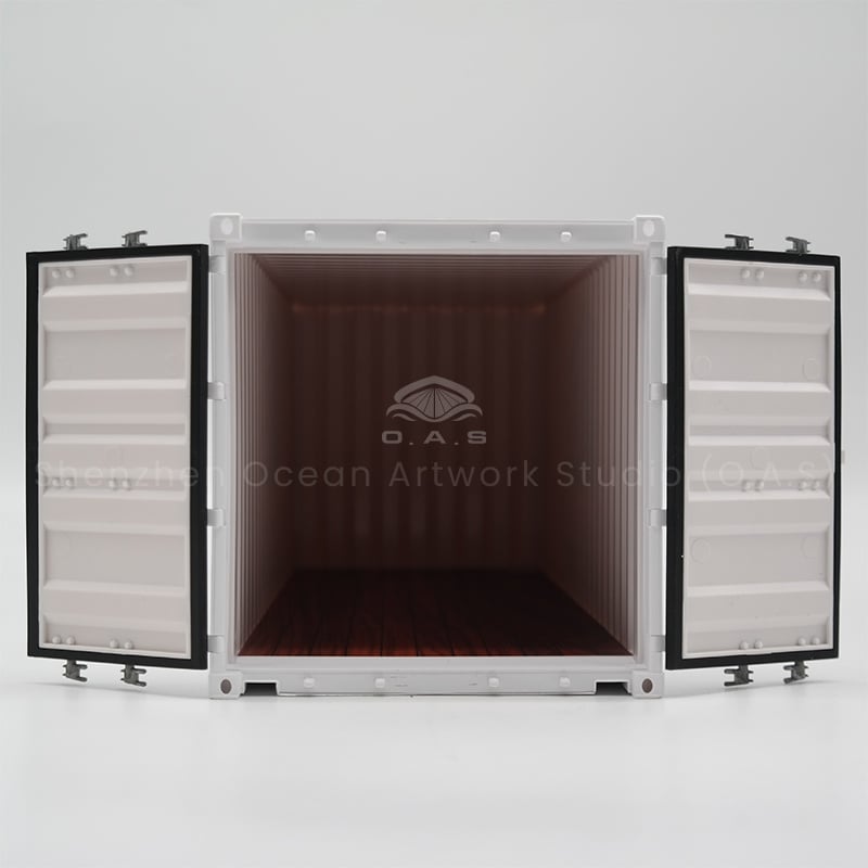 Companies to choose gifts, find O.A.S container factory! Professional custom 20-foot container model, accurately embedded company logo. The model is carefully reproduced as a real container, with lifelike welds and logos. Exquisite workmanship, high quality, as a business gift, employee welfare is extremely suitable, highlighting the company's extraordinary taste, easy to convey the corporate image.Amber@vesselmodel.com Tel:+86 18038048785