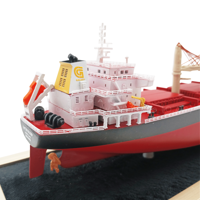 O.A.S produces this 35cm simulated five-cabin bulk carrier model, which is customized by professional shipyards. With exquisite craftsmanship, the shipyard has highly restored the five-cabin layout, hull outline and details of the ship model. Small in size, but full of real ship charm. Mass customization can effectively meet the diversified needs of enterprise exhibition and promotional activities, highlighting the professionalism and precision of ship manufacturing.Amber@vesselmodel.com Tel: +86 18038048785