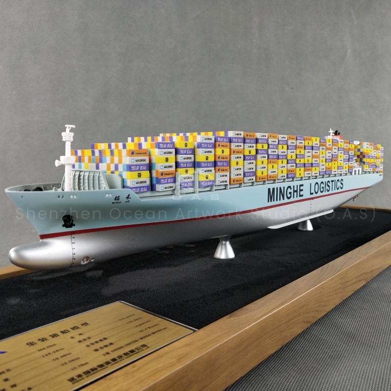 【LAC】O.A.S Ship Model Factory Customized 65cm MINGHE LOGISTICS Plastic Container Ship Model for Shipping Gift