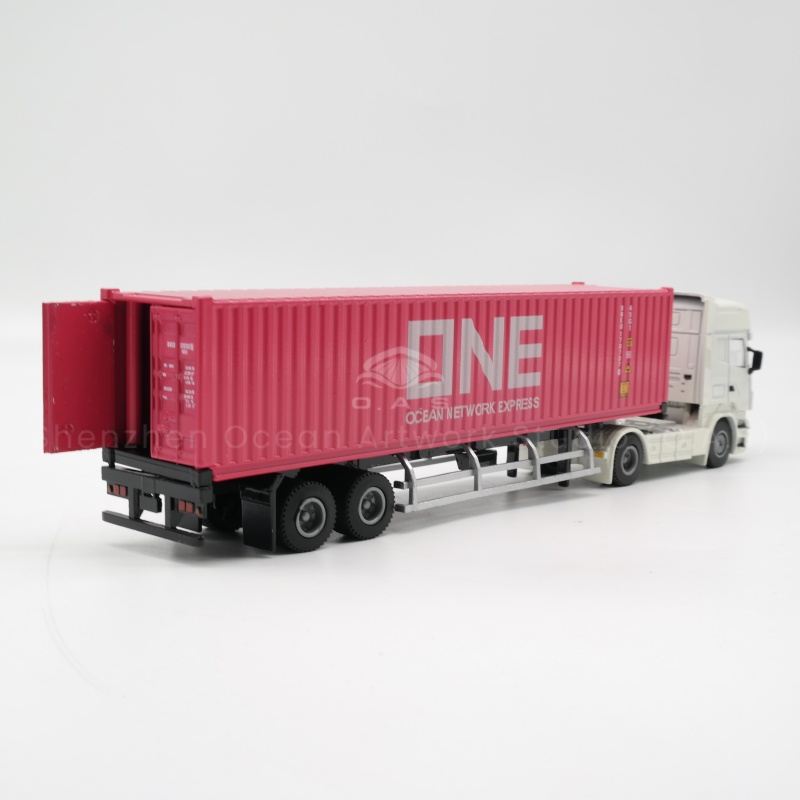 The O.A.S factory is ingenious and has crafted a 1 to 50 ONE alloy container truck model. Based on Iveco collection cards, the alloy material creates an extraordinary texture, and every detail is accurately restored. Support logo customization, the ingenious integration of your exclusive logo, whether it is a business gift or collection display, all show unique charm and quality. Amber@vesselmodel.com Tel: +86 18038048785
