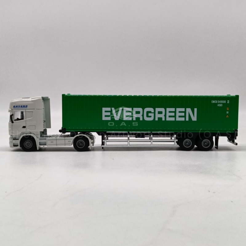 O.A.S Model factory has been focusing on model customization for 17 years, meticulously creating 1:50 EVERGREEN Marine alloy container truck models. Carefully selected alloy material, durable and outstanding texture, from the body lines to the details of the container are accurate. Can customize the logo according to the needs of the enterprise, cleverly integrate the brand elements, whether it is a business gift or publicity display are extremely suitable, quality worry free. Amber@vesselmodel.com Tel: +86 18038048785