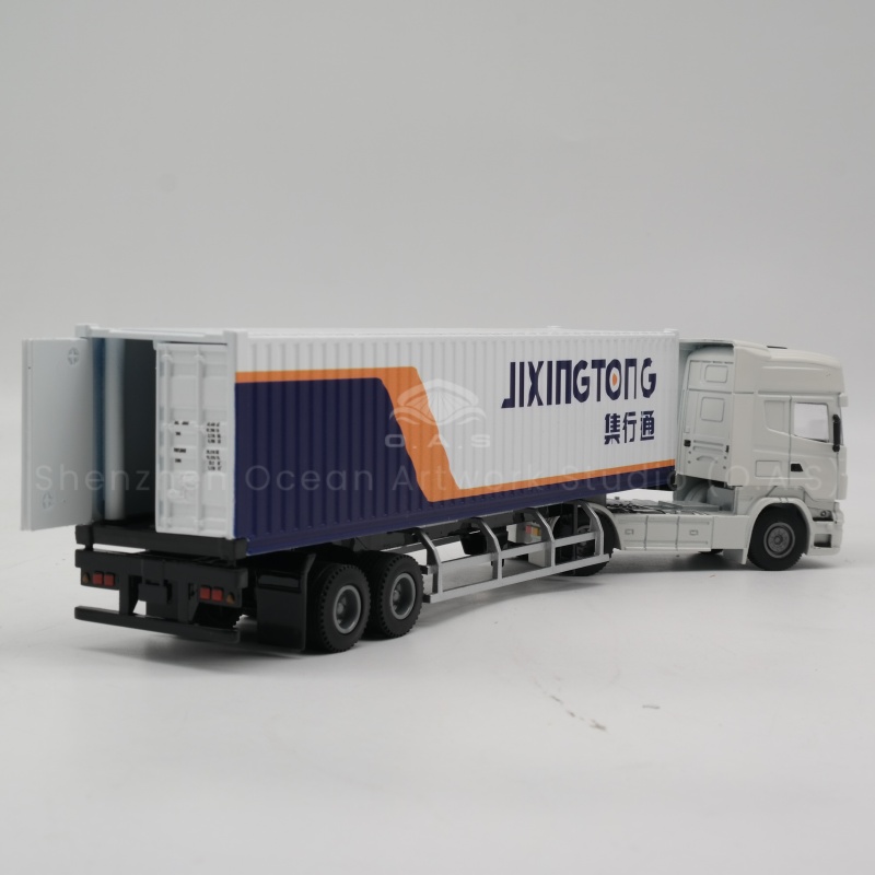 The 1:50 Mercedes-Benz collector card model produced by O.A.S alloy container truck model factory is a bright sight. With exquisite craftsmanship, it highly restores the domineer appearance and details of Mercedes-Benz collection card. Made of alloy material, strong and durable, smooth body lines. Whether it is placed on the table decoration, or as a collection, it is full of charm and unique taste. Amber@vesselmodel.com Tel: +86 18038048785