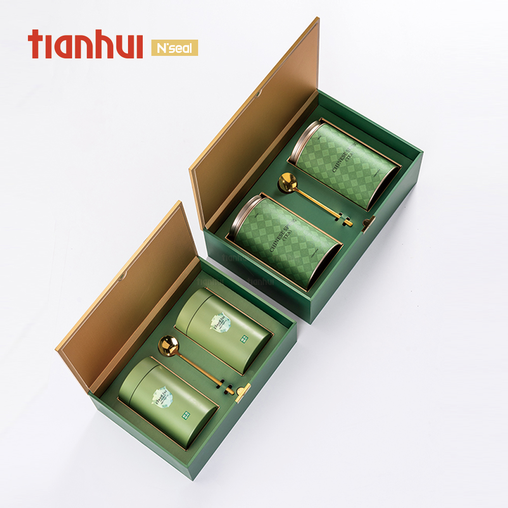 Tianhui Premium Flip-Top Lacquer Gift Box Magnetic Design Custom Printing Rigid Box