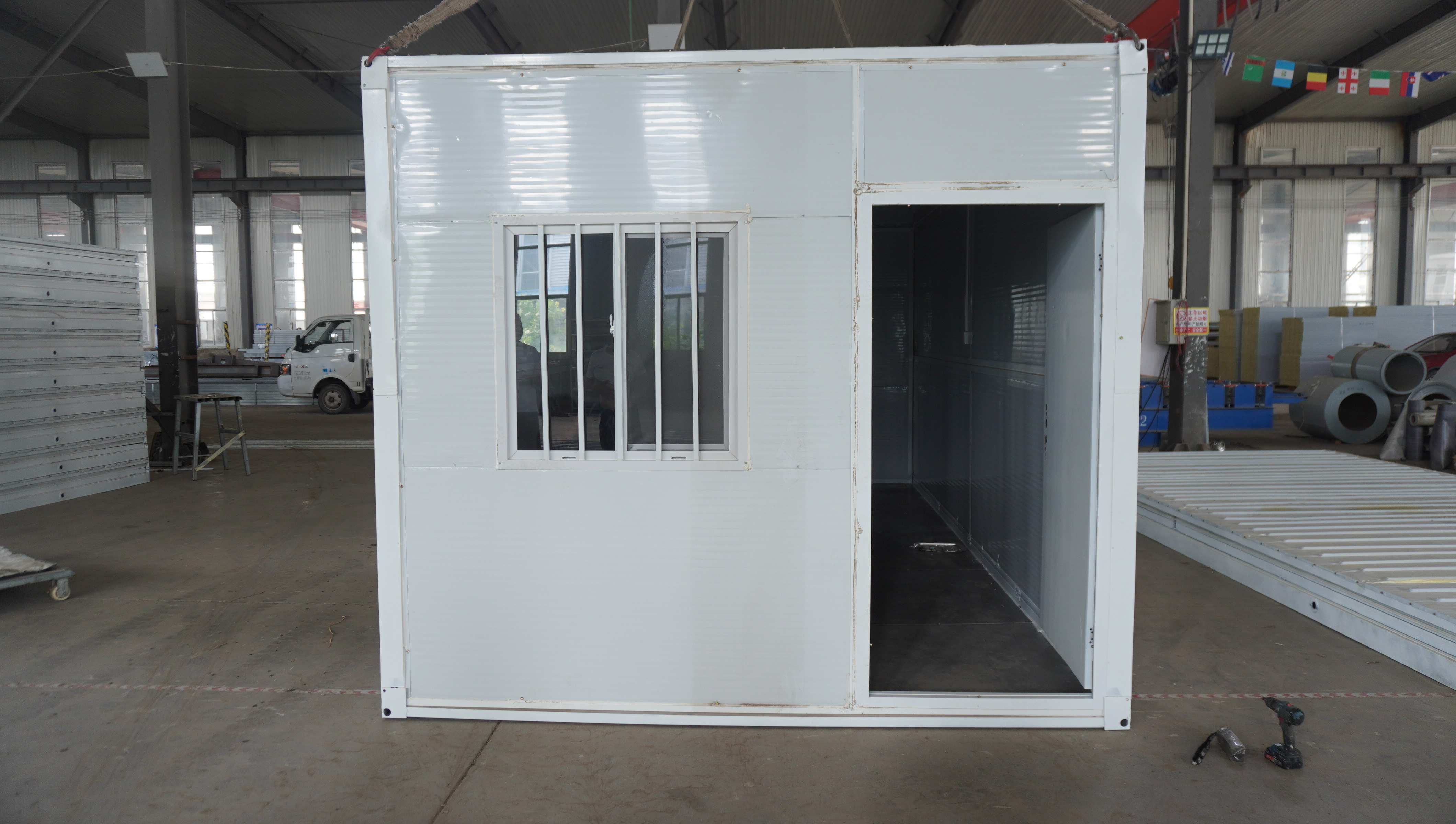 Prefabricated Fast-Folding Portable Mobile Container House 