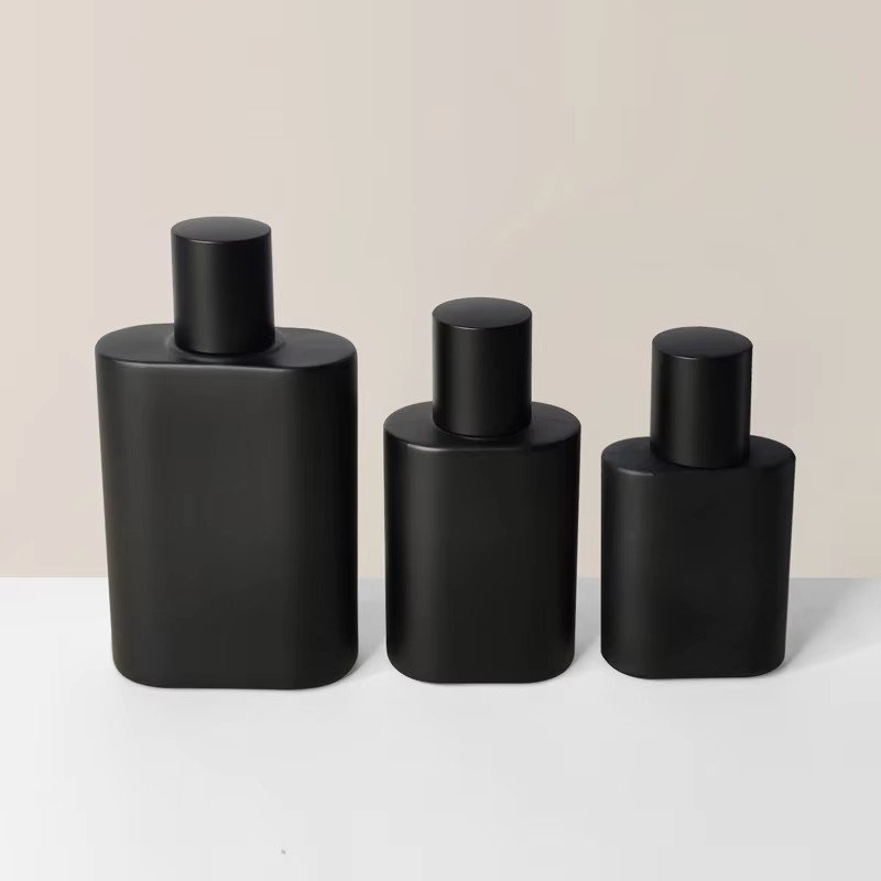 Nowe butelki perfum premium luksusowe kwadratowe szklane hurtowe nowoczesne męskie czarne matowe butelki perfum 50 ml 30 ml