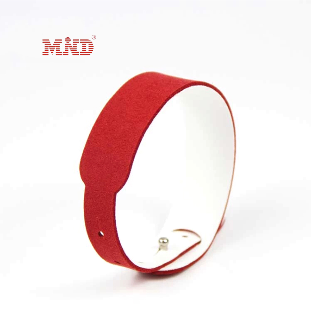 Handmade Leather RFID Bracelets: Blend Style with Functionality