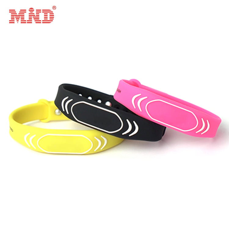 Are Silicone RFID Wristbands Waterproof Enough for Poolside Use?