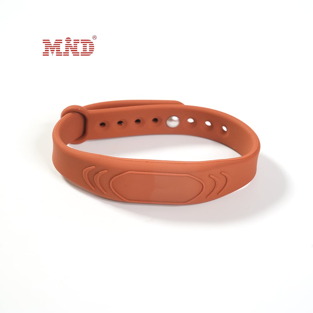MW1B02 Custom Logo NFC Silicone Wristbands Smart Hotel Bracelets