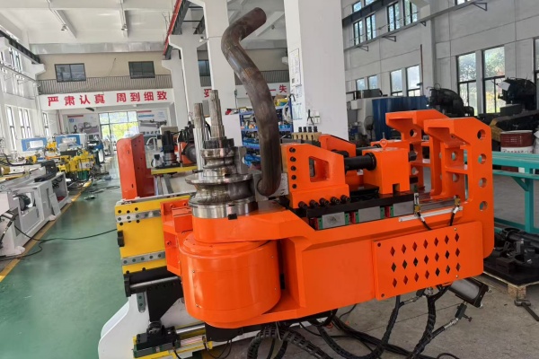 130CNC Pipe Bending Machine1.jpg