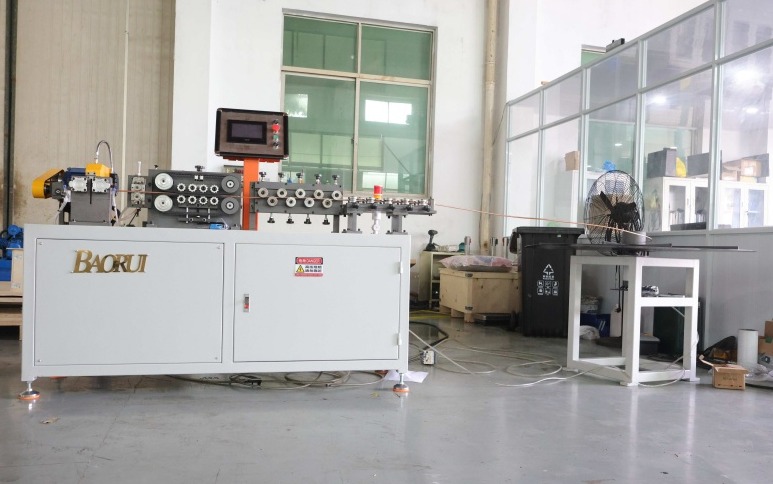 Tube Straightening and Cutting Machine8.JPG