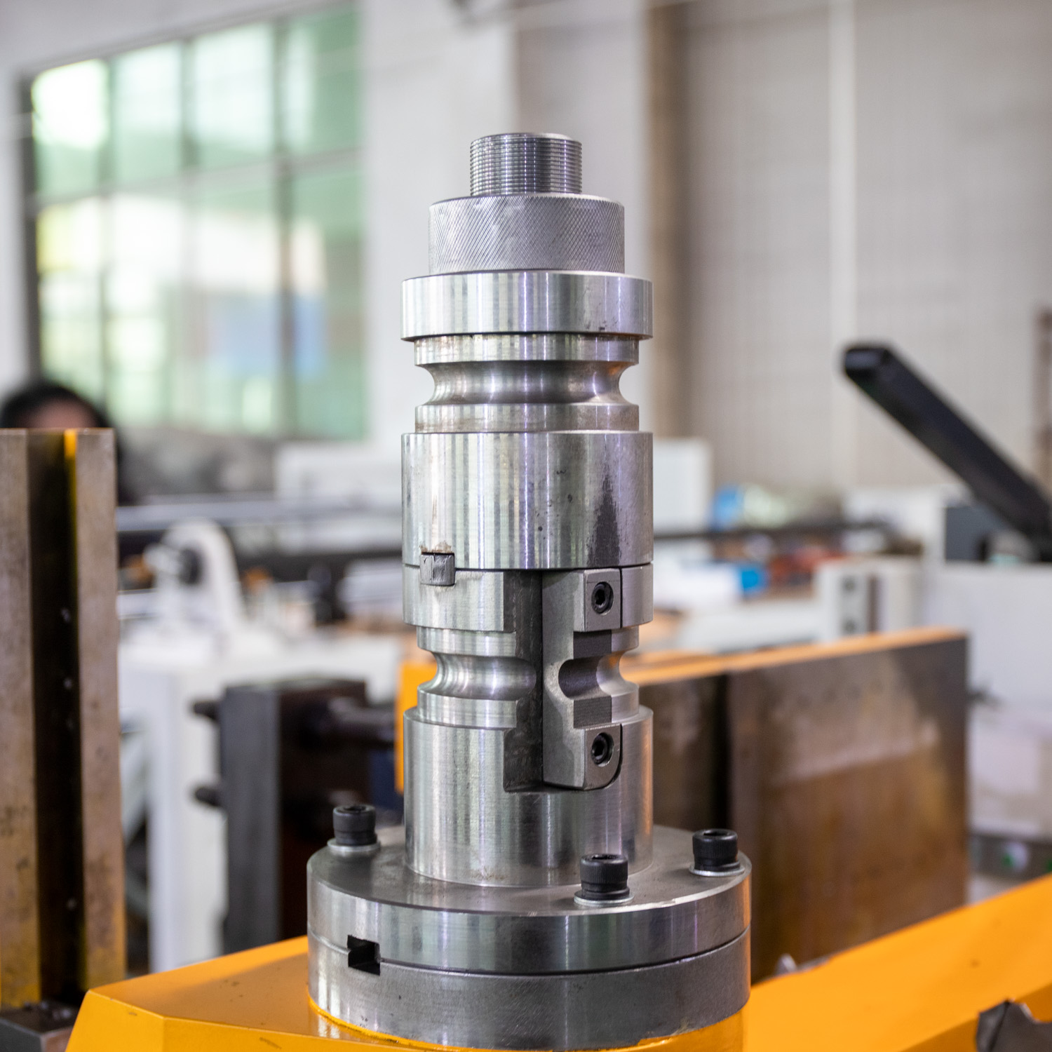 Ocenianie jakości i trwałości elektrycznych giętaków do rur