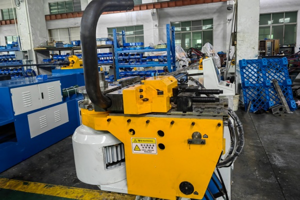 75NC Semi-Automatic Pipe Bending Machine3.jpg