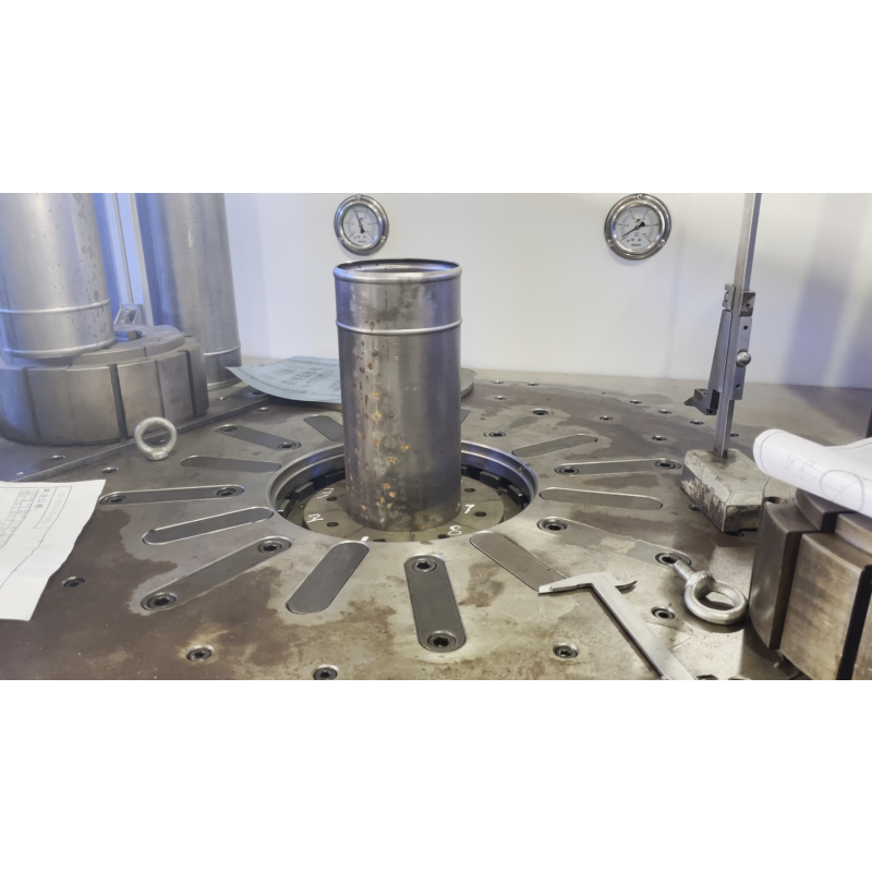 Auto exhaust pipe end forming machine hump machine