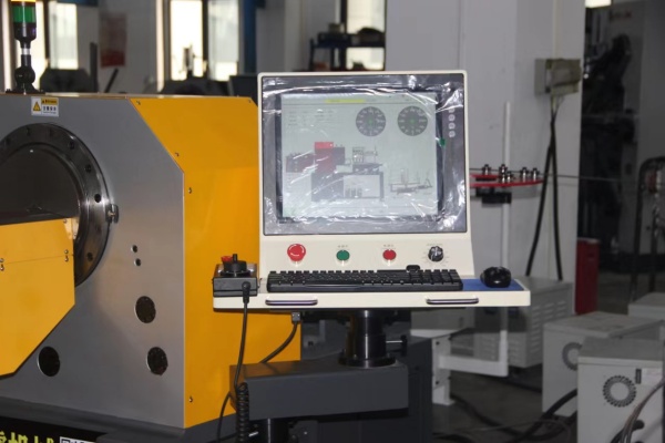 413 3D Rotary Wire Bending Machine4(12c35ca498).jpg
