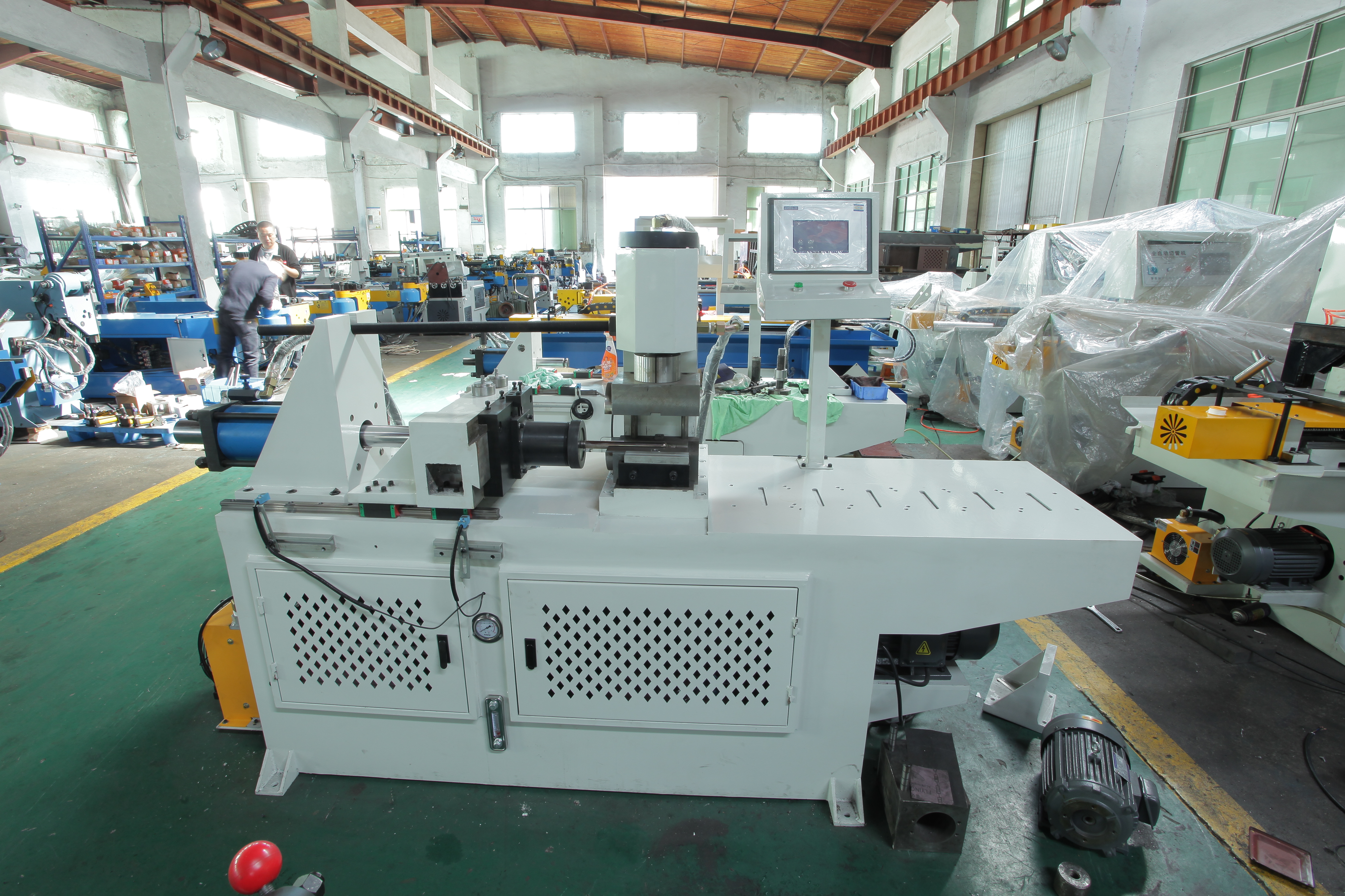Common Problems with End Forming Tube Machines and Their Solutions