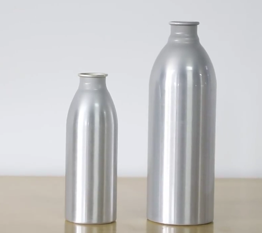 Bagaimana Botol Aluminium Membantu Mengurangi Jejak Karbon?