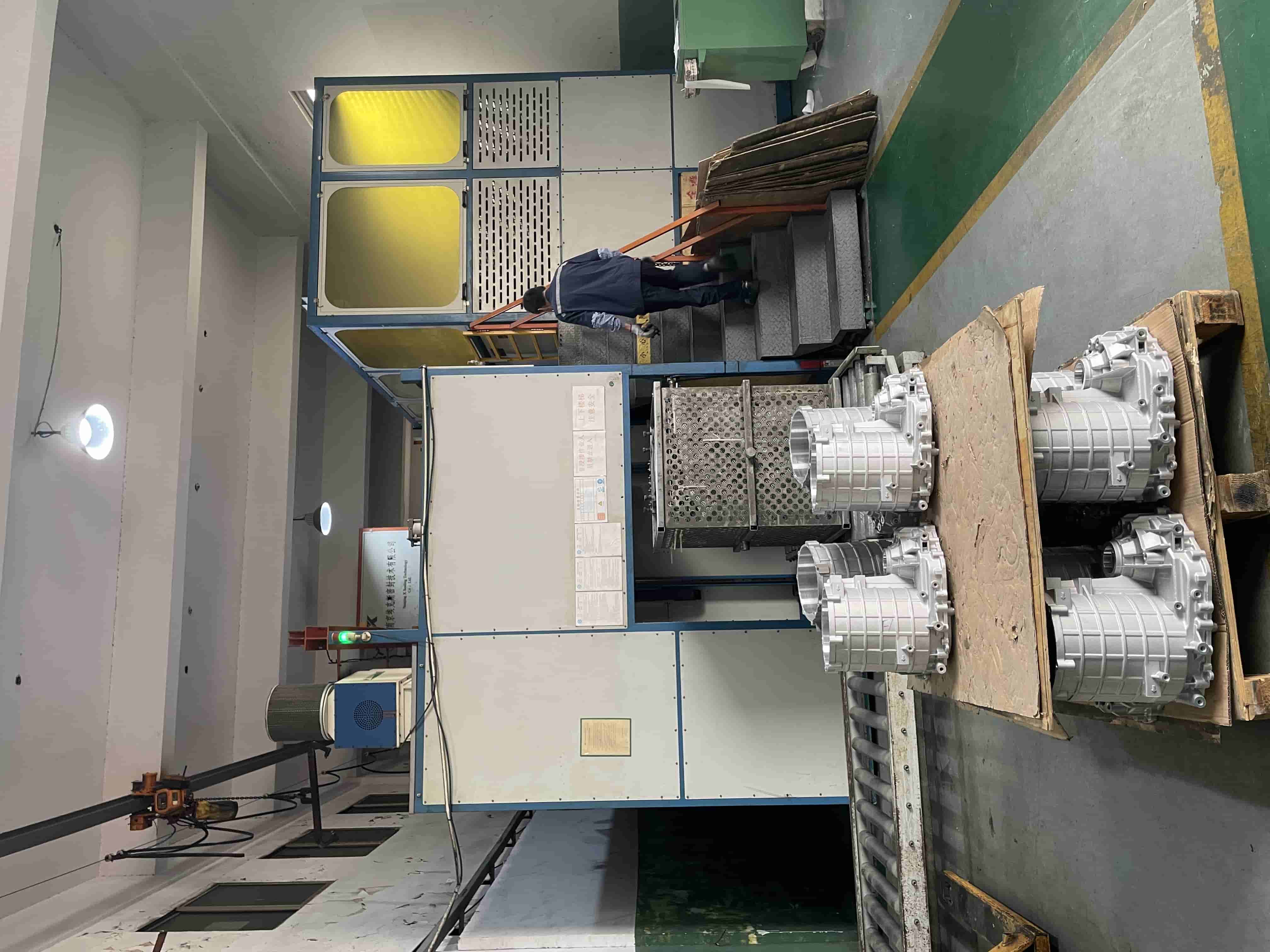 Części zapasowe do samochodów produkty z odlewnictwa stopu aluminium niestandardowe produkcja OEM odpowiednia dla dużych przedsiębiorstw motoryzacyjnych