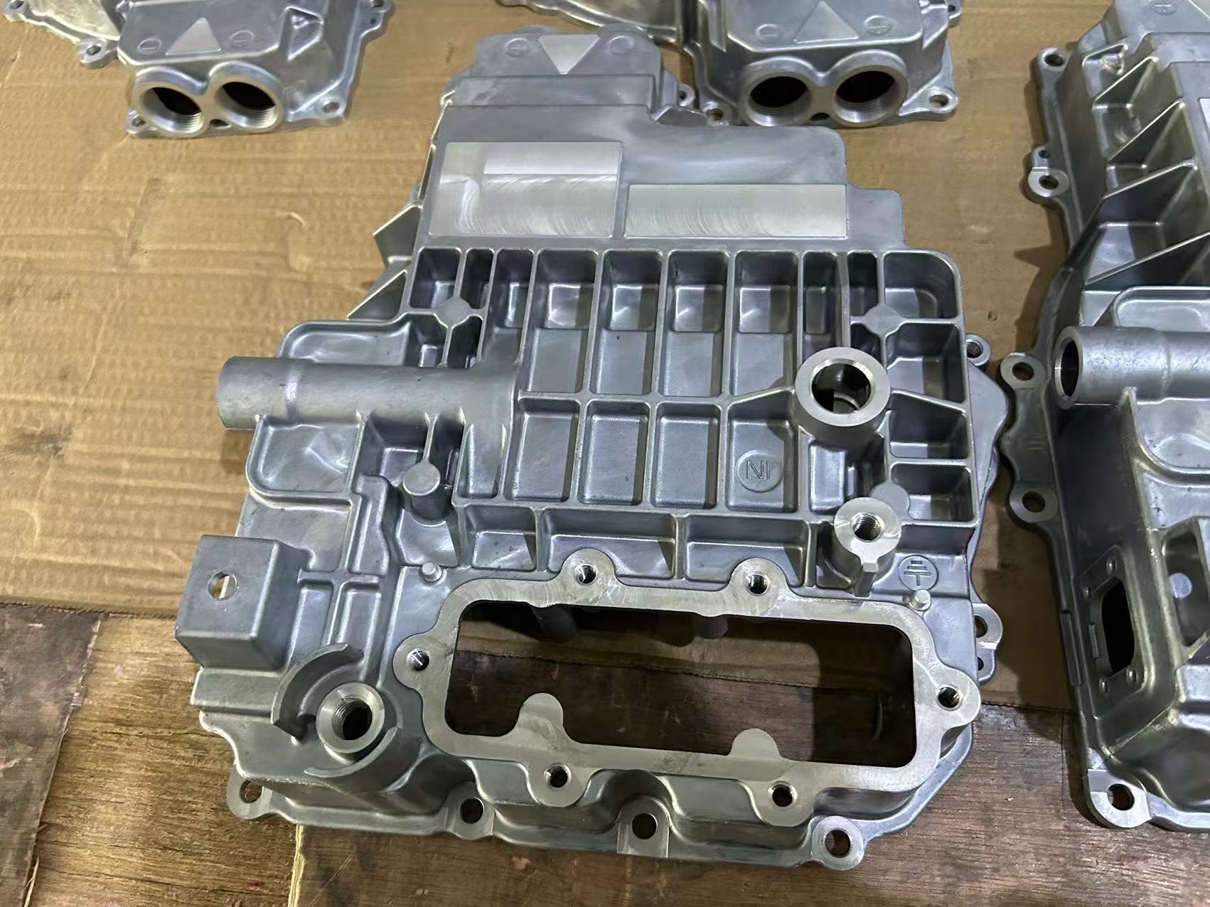 Продукция литья под давлением из алюминия —— процесс CNC-обработки