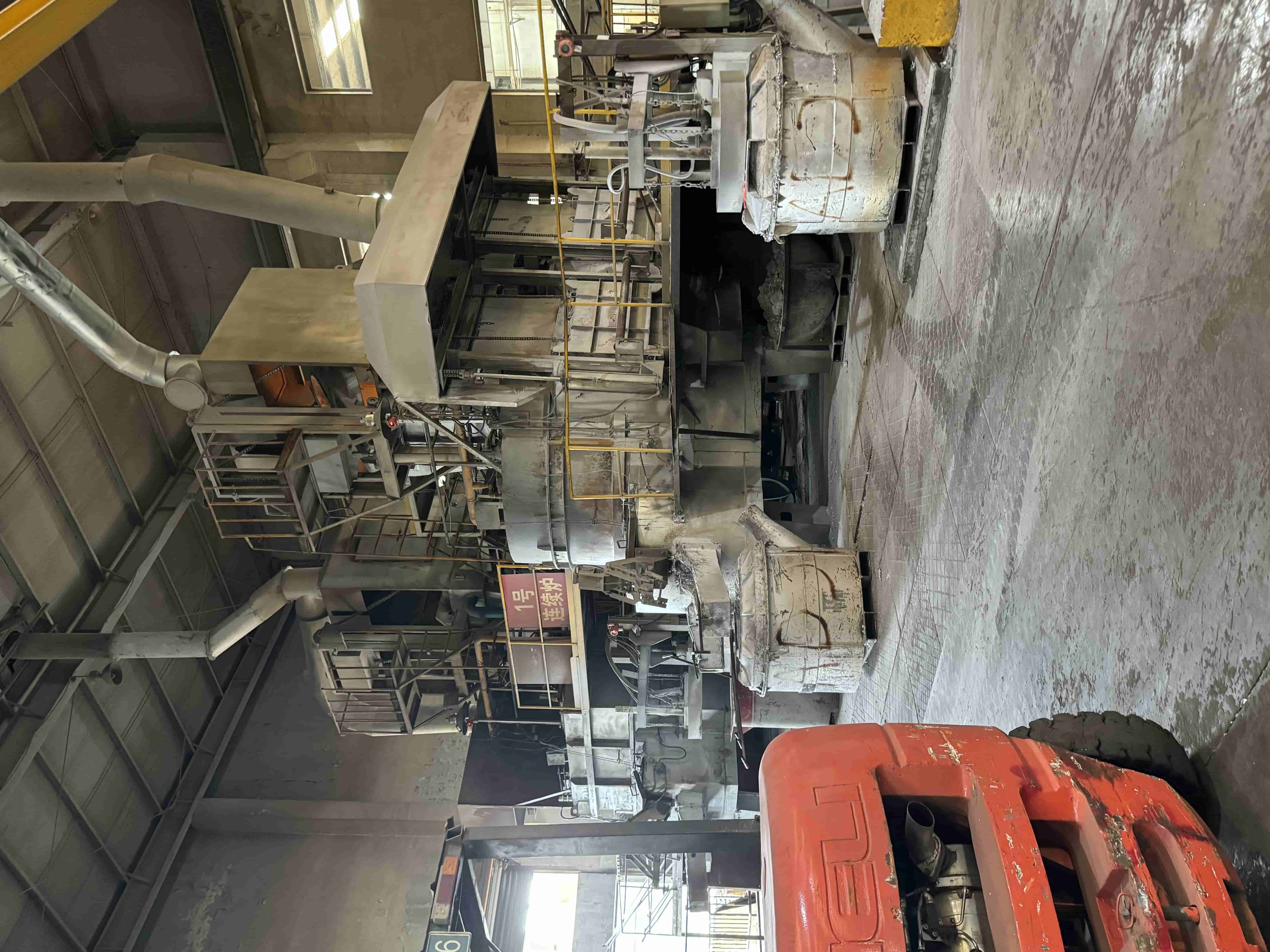 Najlepsza jakość niestandardowego przetwarzania wyrobów z formowania na gorąco z legity aluminowej —— produkty w zakresie 180T ~ 4000T mogą być uformowane