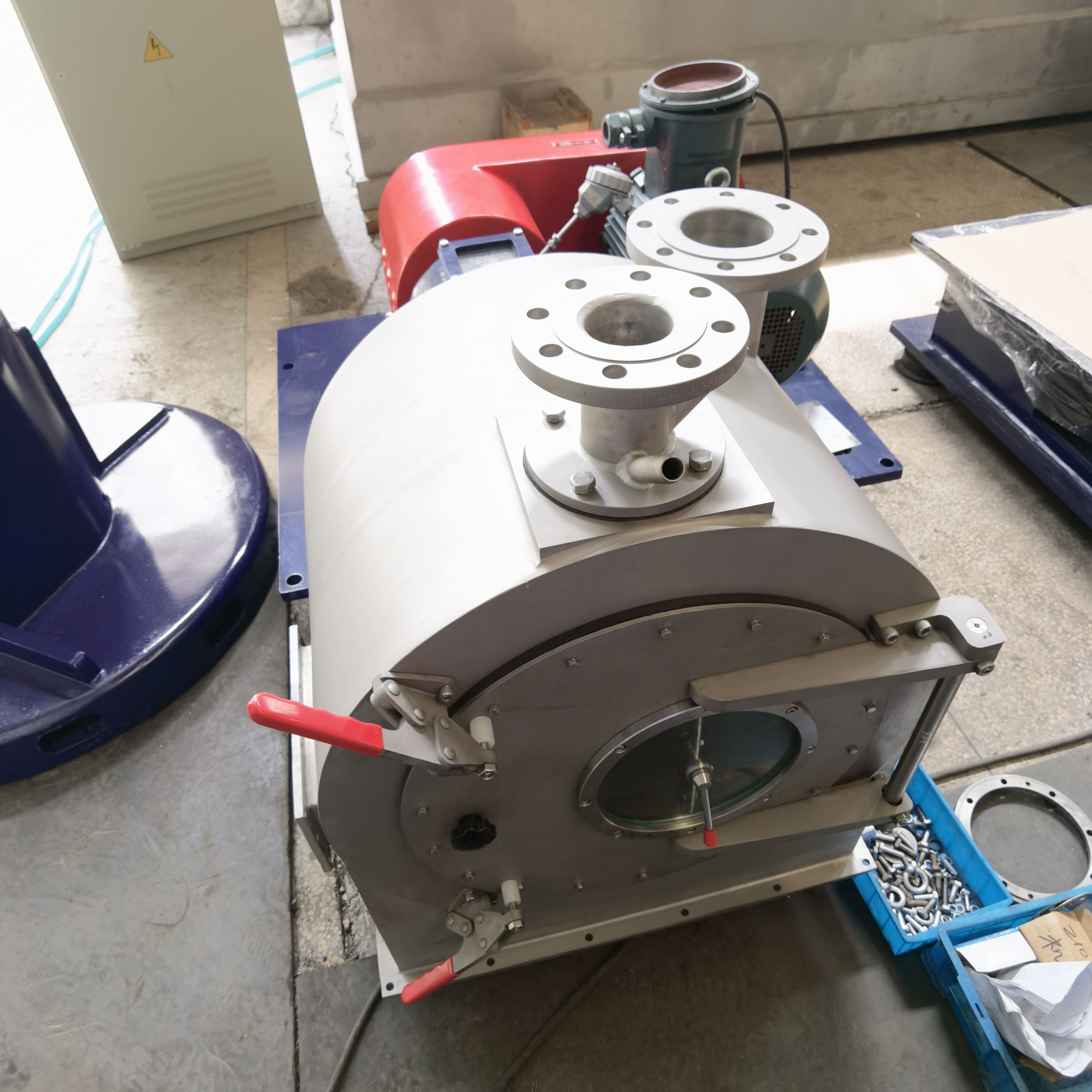 LLW Screen vermis centrifuge