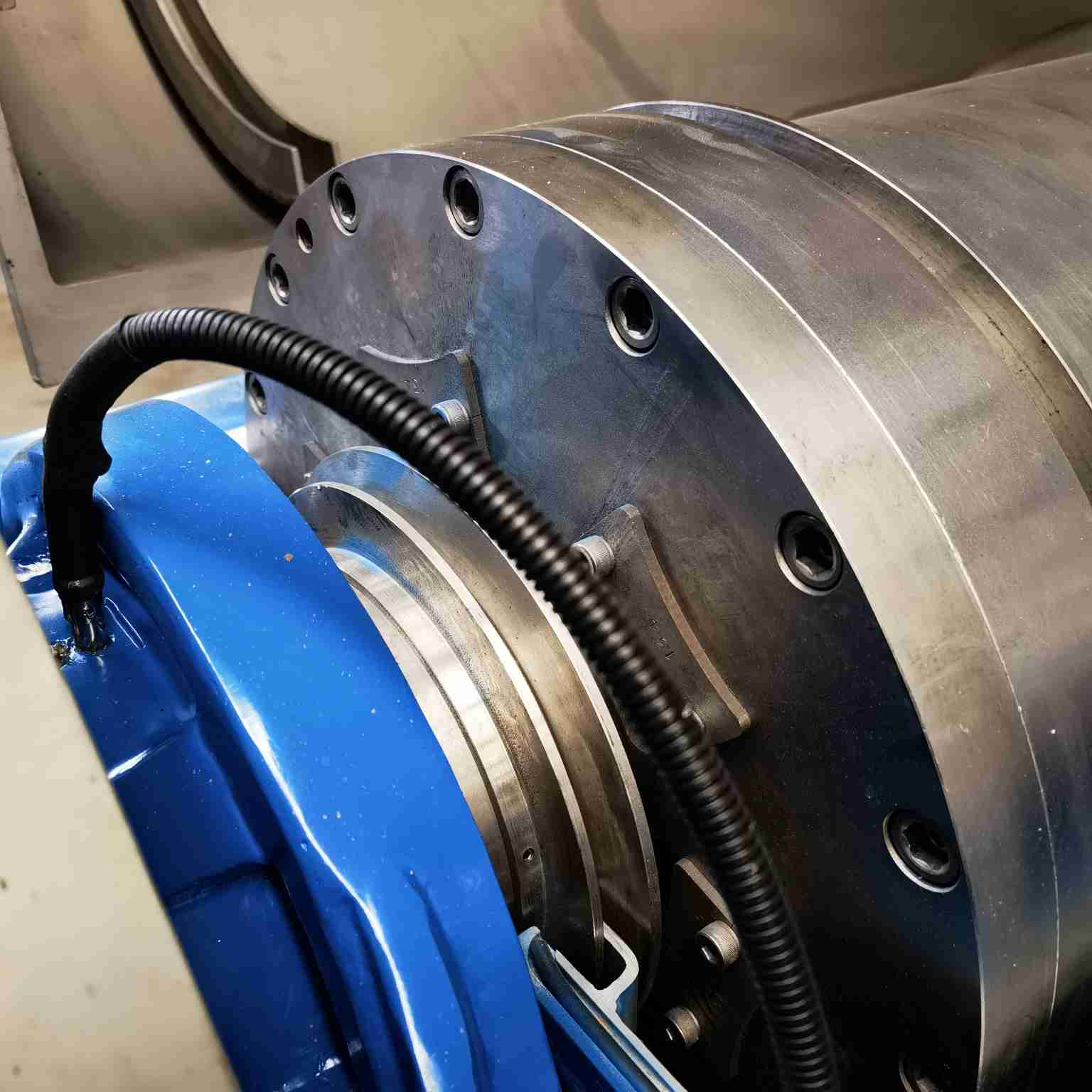LW Decanter Centrifuge details