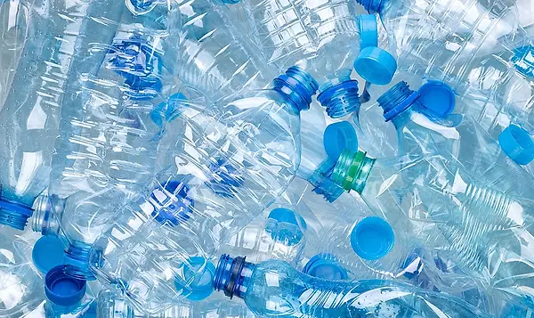 Recycled Yarn from Plastic Bottles: A Sustainable Innovation by SHENMARK Textile