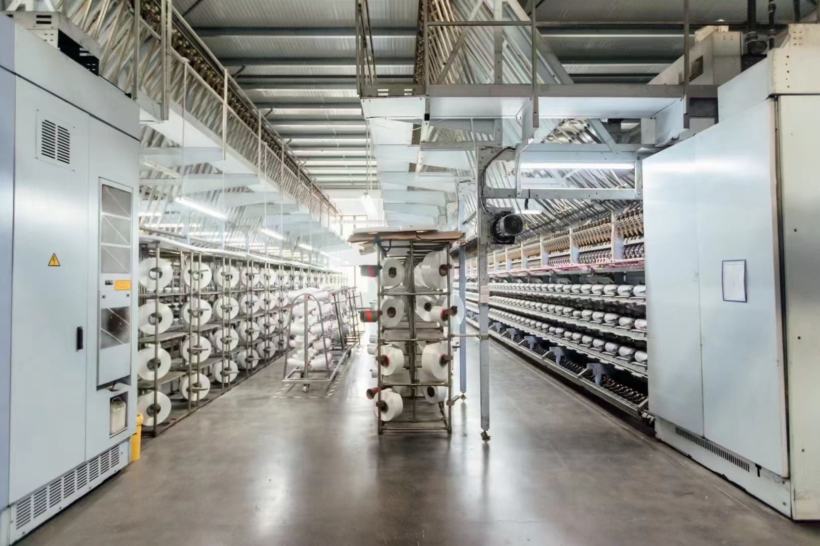 Top Recycled Polyester Yarn Suppliers for Green Manufacturing