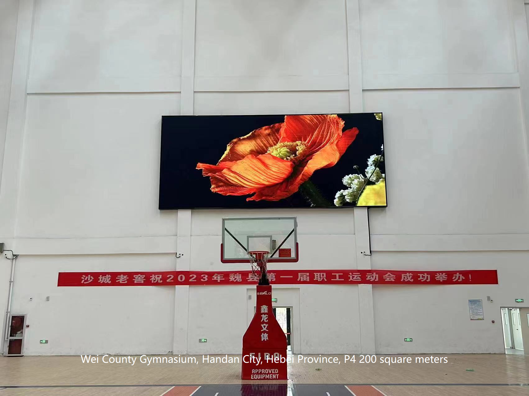 Why Outdoor Displays Are Essential for Advertising