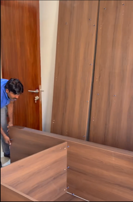 از صفر تا یک: راهنمای کامل گام به گام برای نصب اولیه کابینت در محل کار در عربستان سعودی