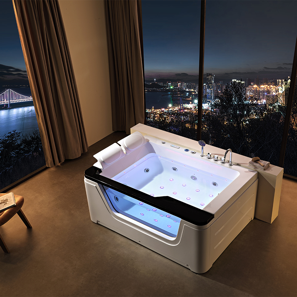 The Benefits of Installing a Spa Tub in Your Bathroom