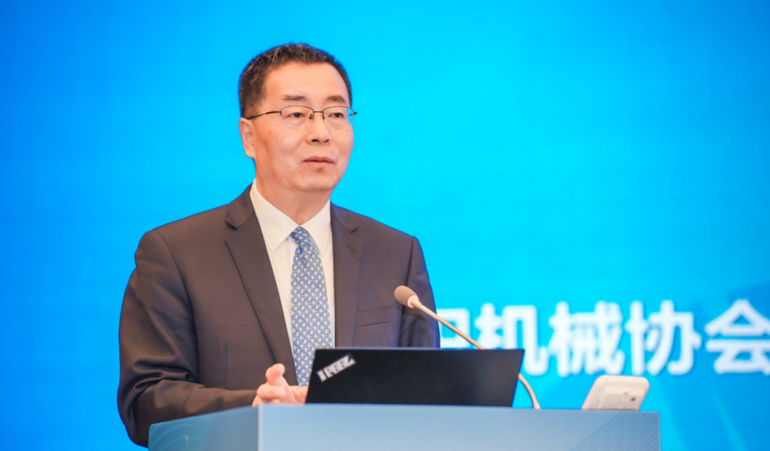 La nona assemblea generale della China Textile Machinery Association e il nono consiglio si sono tenuti con successo a Suzhou