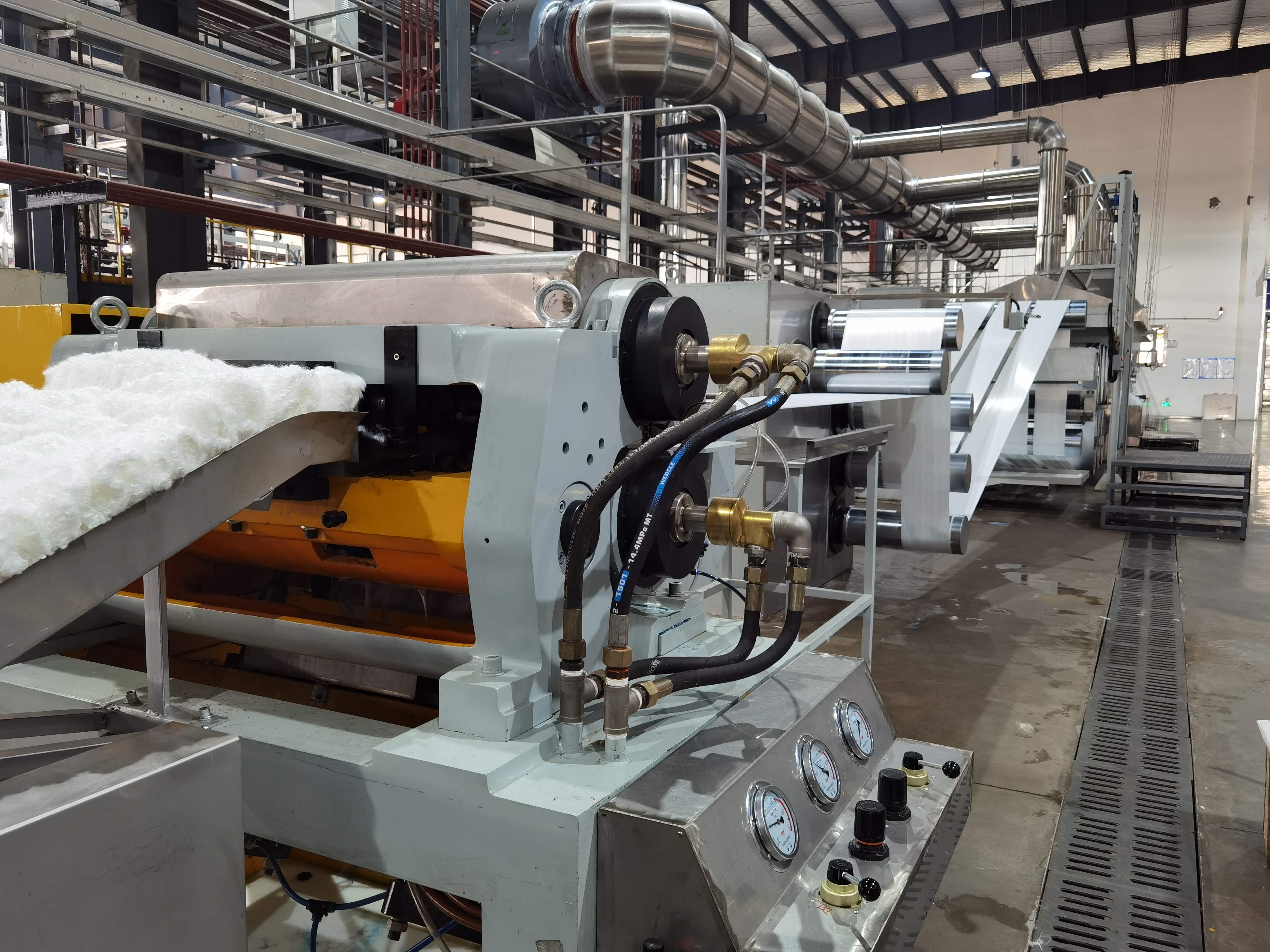 ligne de production de fibres de polyester creuses de 100TPD
