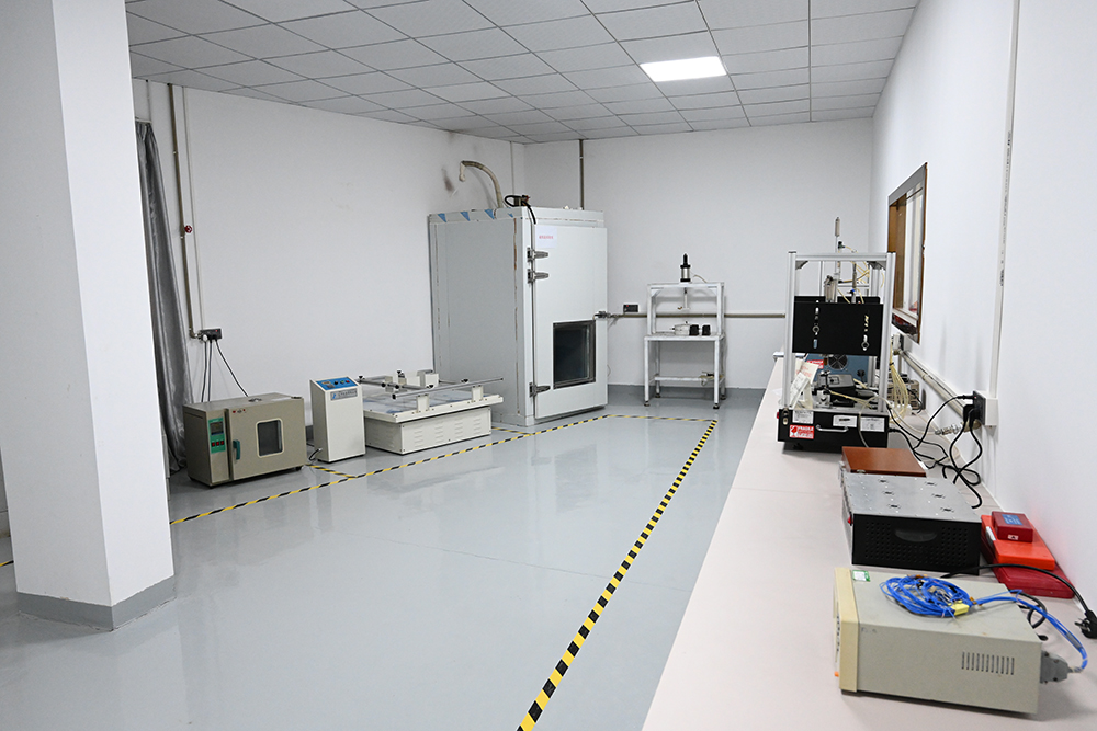 How Can Vacuum Sealer Factory Direct Solutions Benefit Wholesale Clients?