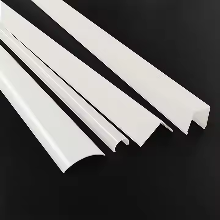 Premium PC Extruded Light Covers – High-Transmission, UV-Stabilized & Fully Customizable Polycarbonate Diffusers