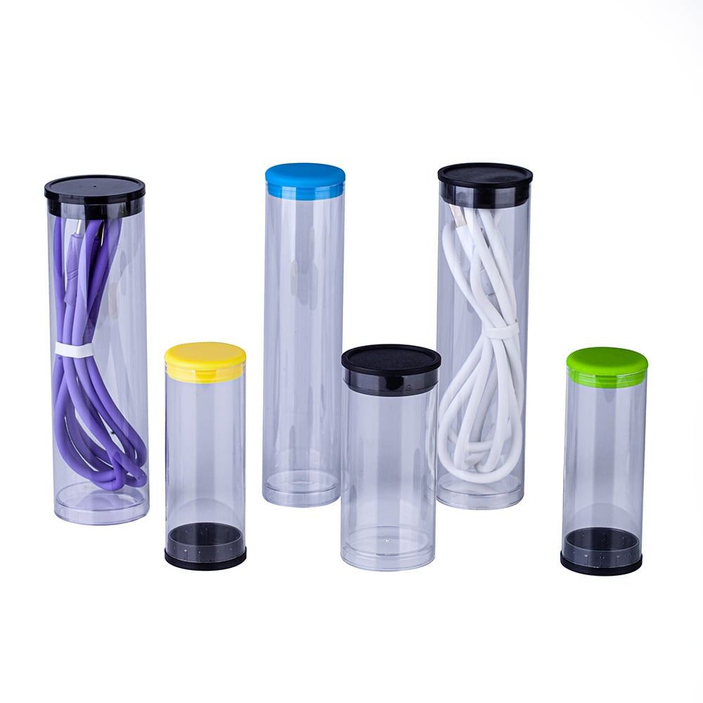 Plastic packaging container