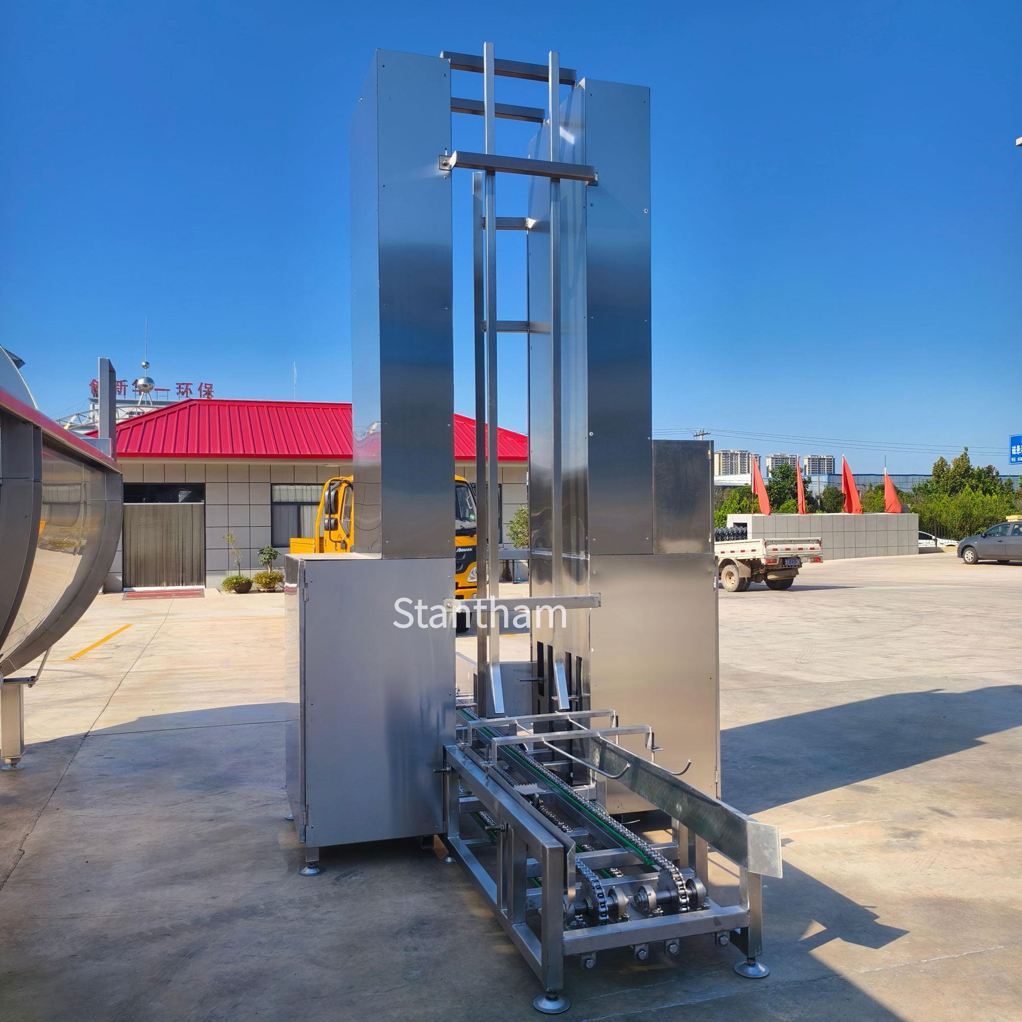 Automatic-Cage-Stacking-Machine-(4).jpg