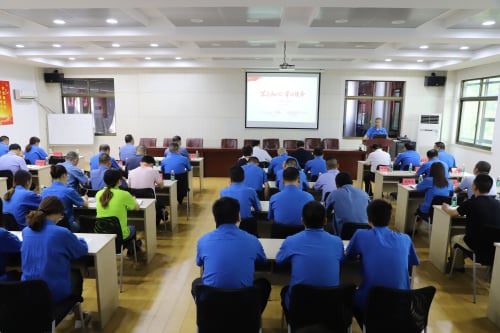 Tian Labor Party Committee carries out the theme education activities of ＂Never forget the mission at the beginning＂