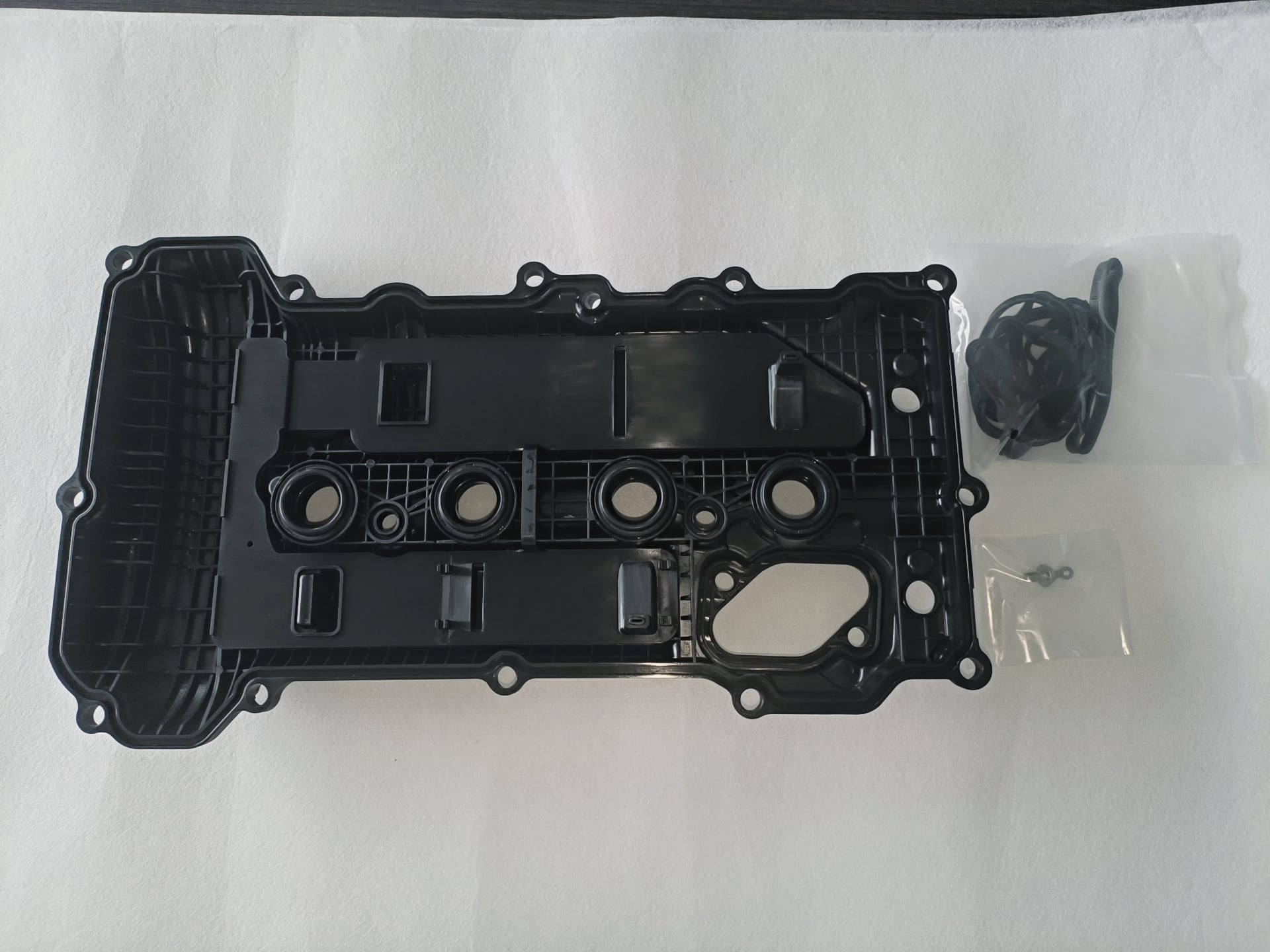 kia valve cover -2