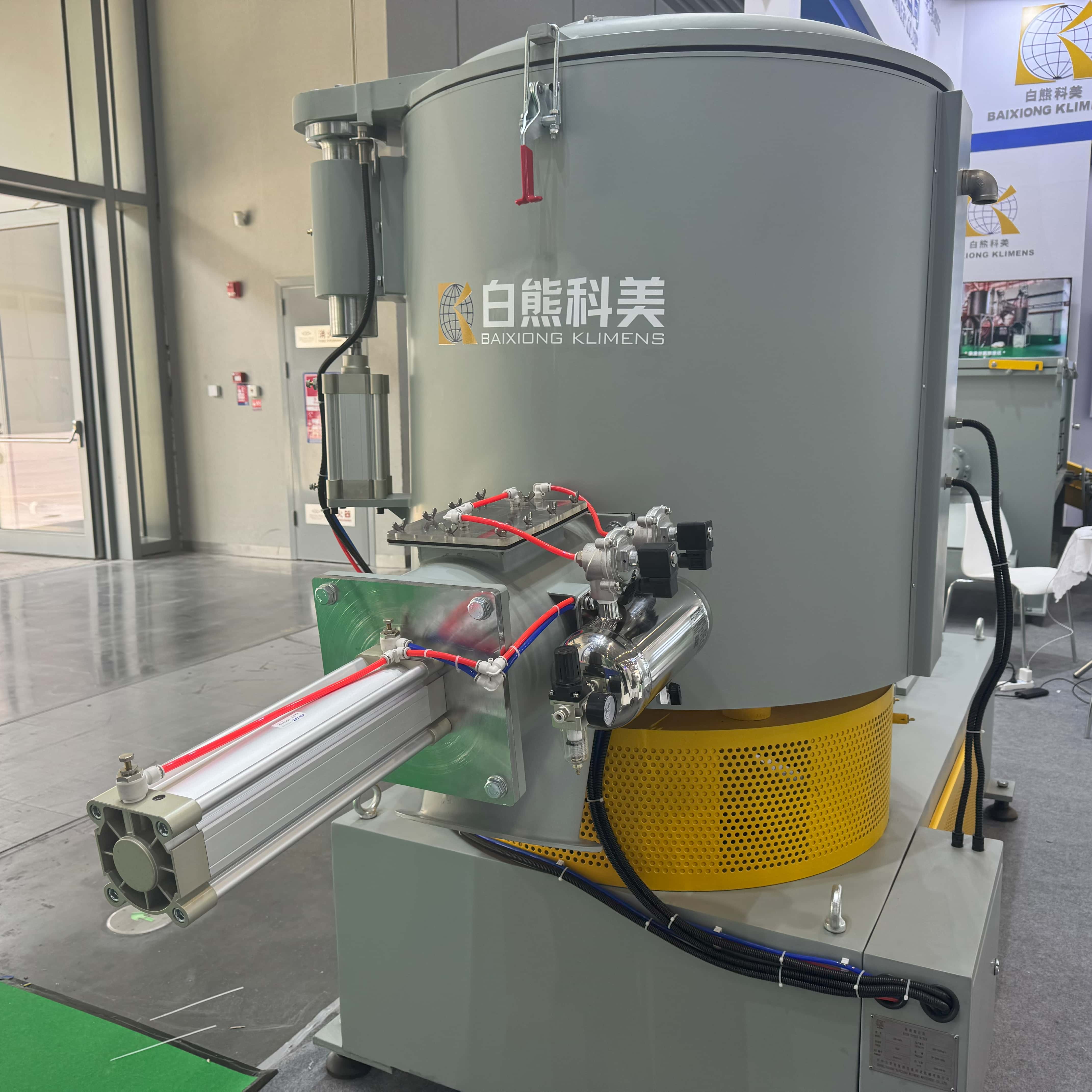 The Importance of Plastic Granules Horizontal Mixers in Material Processing
