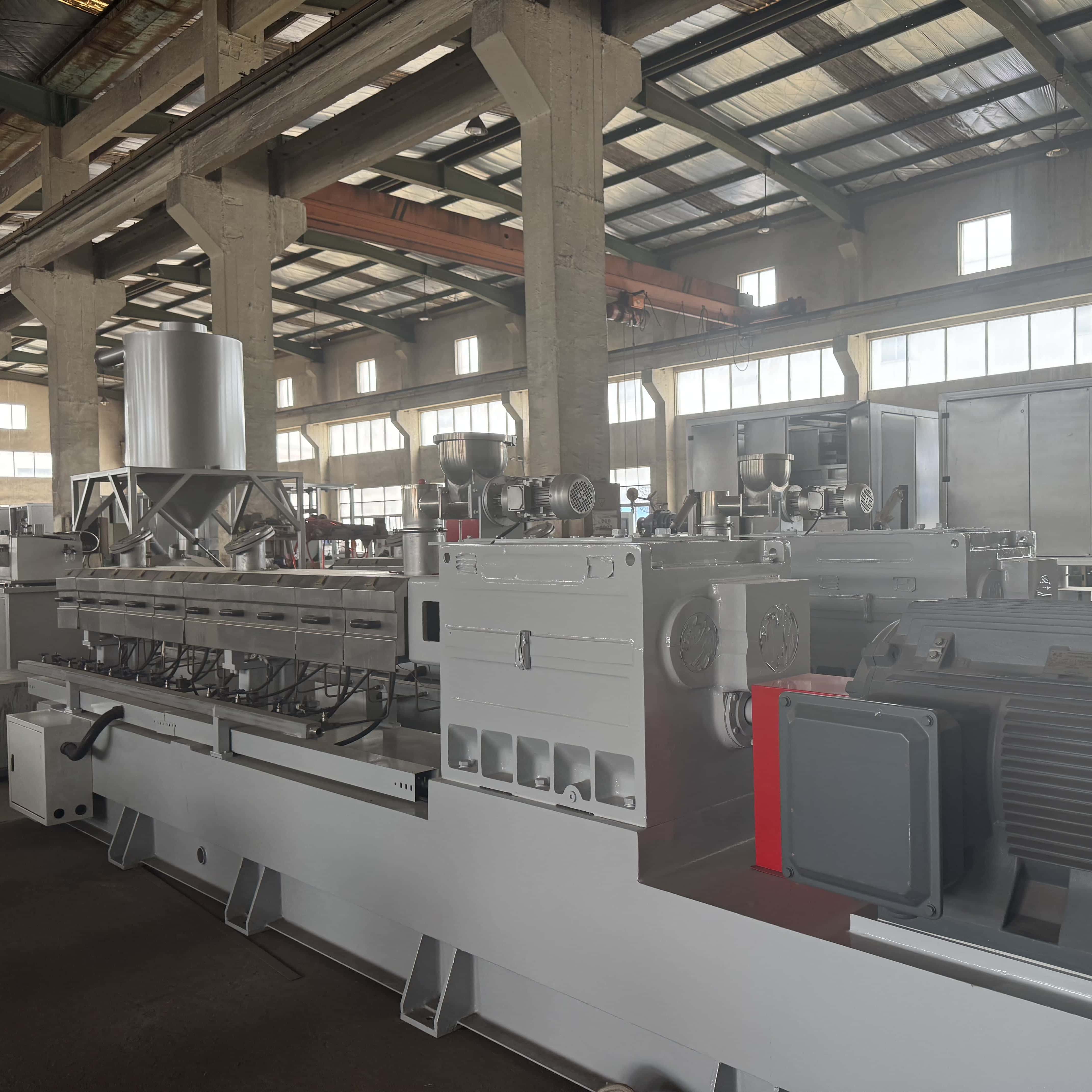 Plastic Extrusion Machine Energy Efficiency: Reducing Operational Costs