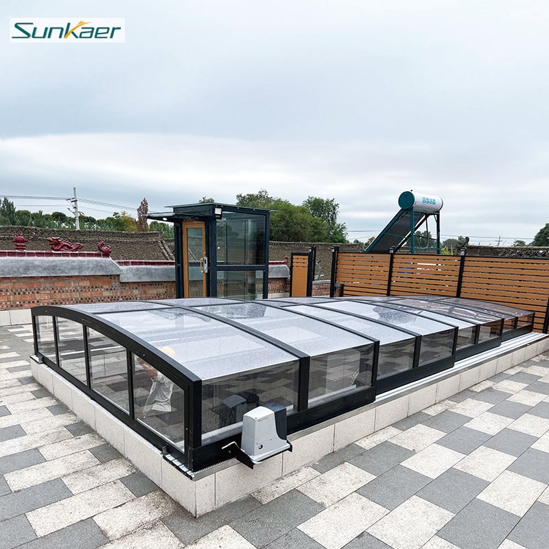 How Polycarbonate Retractable Roofs Improve Outdoor Living & Commercial Spaces