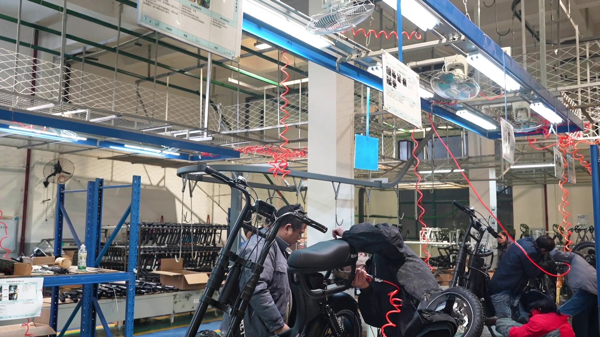 Faster Electric Bike Sourcing for Dealers and Distributors: How ZUMIBIKE's Overseas Warehouses Change the Supply Equation
