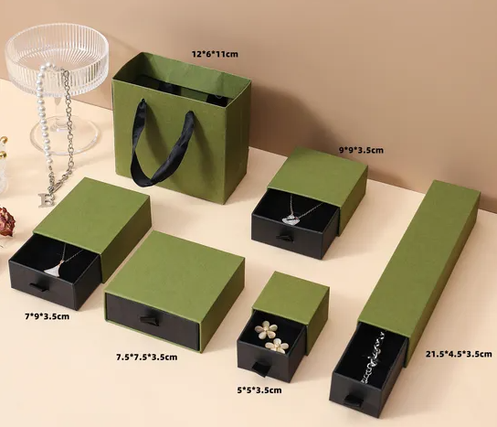 Rigid Gift Boxes for Jewelry, Beauty & Corporate Gift Programs