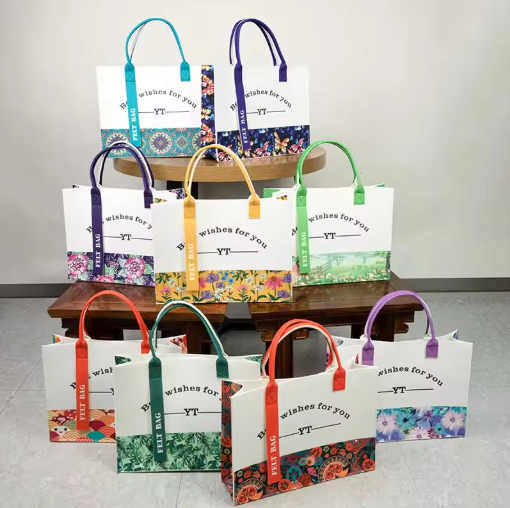 Which Factors Determine a Tote Bag's Load Capacity?