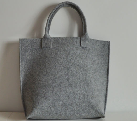 How to Choose the Right Felt Thickness (2mm vs 3mm vs 4mm) for Custom Bags