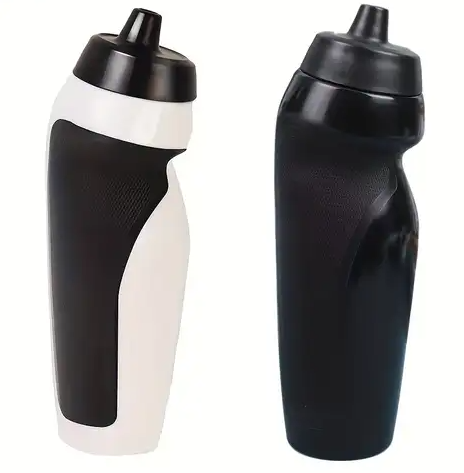 Sports Squeeze Bottle vs Shaker Bottle: WhichProductFits Your Market?