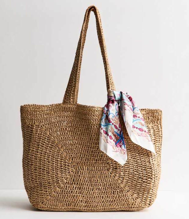 What Bags Are in Fashion in 2026?
